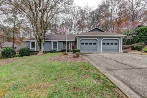 1961 Hitching Post Ln, Marietta, GA 30068-1503
