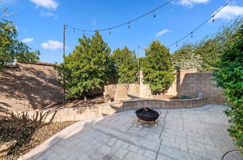 17617 Cedarwood Dr, Riverside CA  92503-7038 exterior