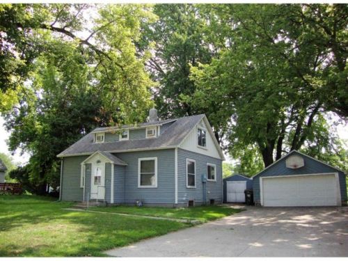 459 Prospect St, Cedar Mills, MN 55350-1712