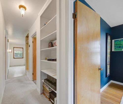 1604 Hollywood Ct, Saint Paul MN  55108-2130 exterior