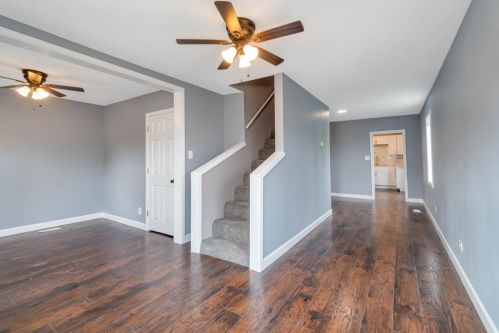 5616 Beall St, Hammond, IN 46320-2032