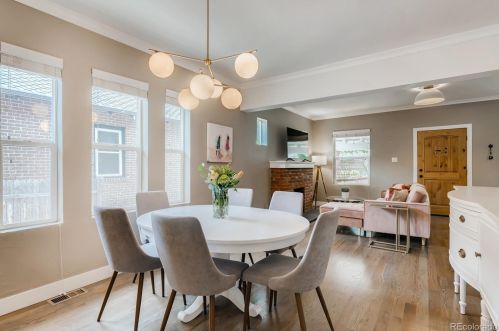 958 Madison St, Denver CO  80206-4052 exterior