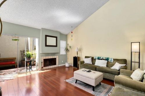 6257 Caminito Carrena, San Diego, CA 92122-3416