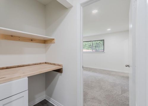 3604 Arnold Dr, Fort Worth TX  76140-2702 exterior
