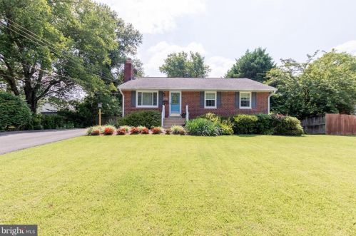 5003 Terrell St, Annandale, VA 22003-5130