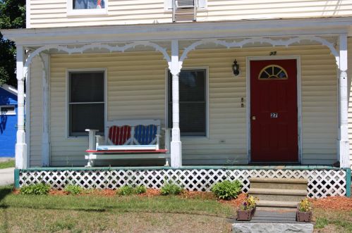 27 Church St, Hillsboro, NH