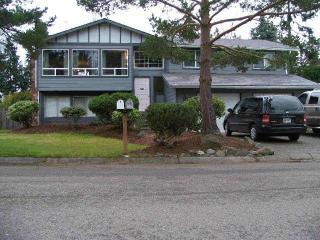 4821 99th Pl, Mukilteo, WA 98275-4233