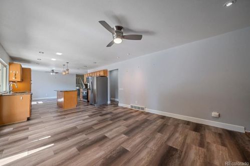 2836 Paris St, Denver CO  80014-3115 exterior