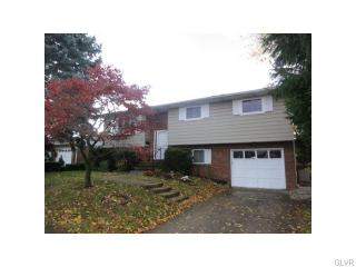 1257 Dalehurst Dr, Bethlehem, PA 18018-2218