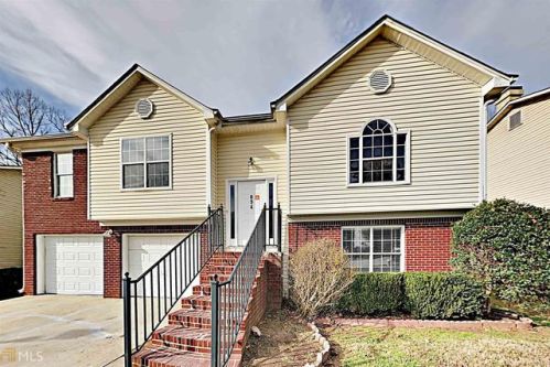 894 Stonebridge Cres, Lithonia, GA 30058-9067