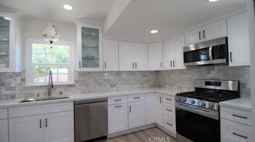 3493 Hoover St, Riverside CA  92504-3905 exterior