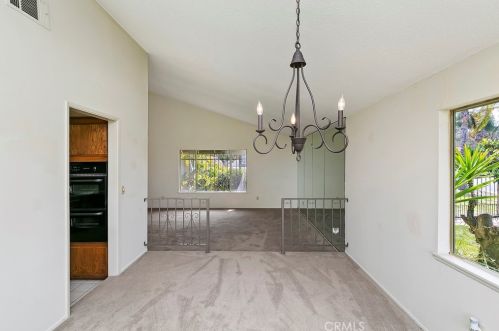 16350 Rancho Escondido Dr, Riverside CA  92506-5816 exterior