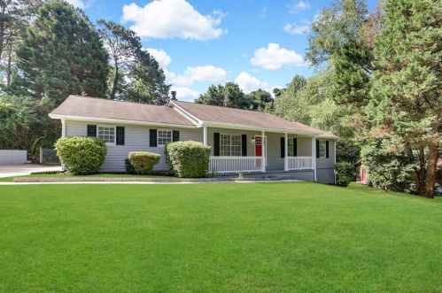 145 Old Lantern Dr, Stockbridge GA  30281-1355 exterior