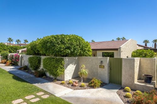 1317 Amado Rd, Palm Springs, CA 92262-6477