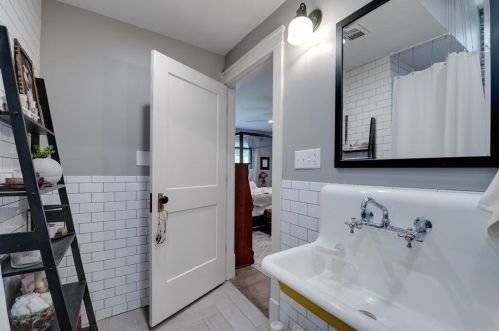 1618 6th Ave, Fort Worth TX  76104-4331 exterior