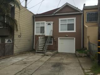 1936 Quesada Ave, San Francisco CA  94124-2008 exterior