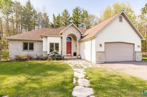1313 Valley View Dr, Scanlon, MN 55720-2979