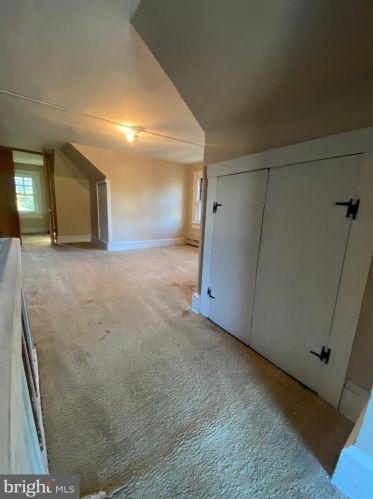 342 Hillcrest Ave, Trenton NJ  08618-2510 exterior