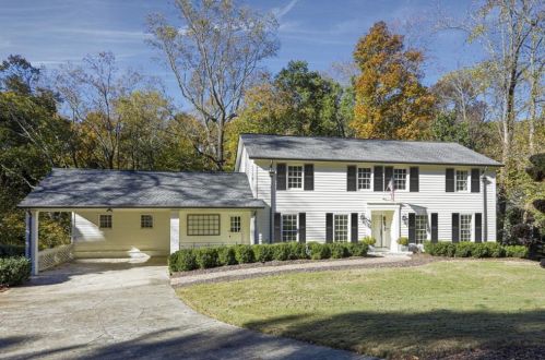 4310 Conway Valley Ct, Atlanta, GA 30327-3602