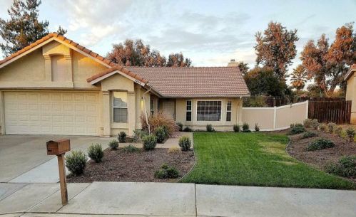 34410 Via Buena Dr, Yucaipa, CA 92399-4556