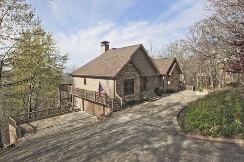 1435 Denny Ridge Rd, Big Canoe, GA 30143-7945