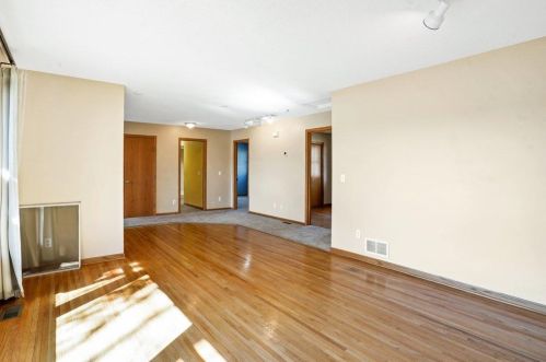 506 2nd Ave, Saint Paul MN  55112-6824 exterior