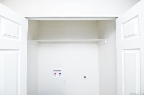 18202 Nassau Dr, Denver CO 80013-3346 exterior