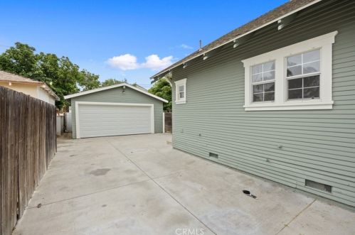 522 Helena St, Anaheim CA  92805-4530 exterior