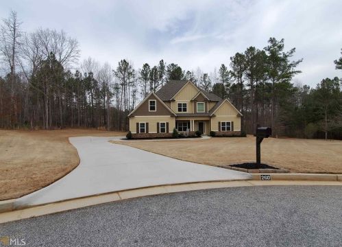 260 Savannah Woods Dr, Newnan, GA 30263-4668