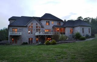 8114 Flatrock Rd, Stokesdale, NC 27357-9318