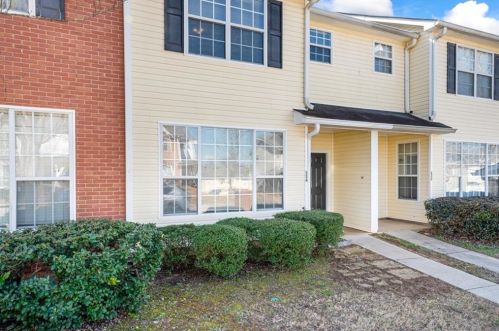 134 Odyssey Turn, Conyers GA  30012-3681 exterior
