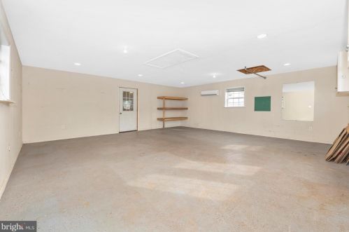 8142 Rocky Rdg Rd, Graceham MD exterior