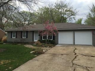 612 Fair Ln, Lees Summit, MO 64063-1809