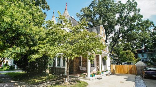 118 Durham St, Philadelphia, PA 19119-1822