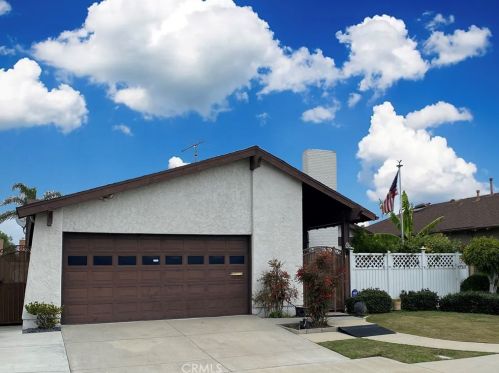 6537 Reefton Ave, Cypress, CA 90630-5732