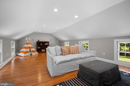 12 Nelson Ridge Rd, Princeton NJ  08540-7436 exterior