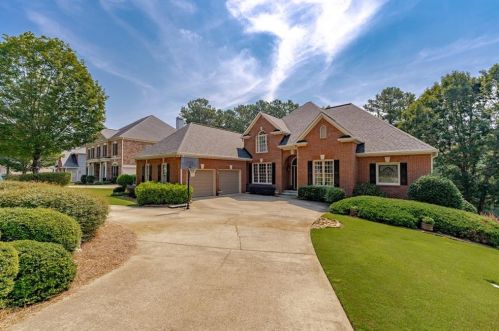 632 Goldpoint Trce, Holly Springs, GA 30189-7026