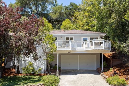 227 Santa Margarita, San Rafael, CA 94901-1659