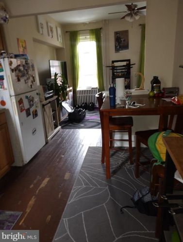 1518 10th St, Philadelphia PA 19147-6328 exterior