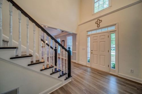 1079 Copper Creek Dr, Holly Springs, GA 30114-8102