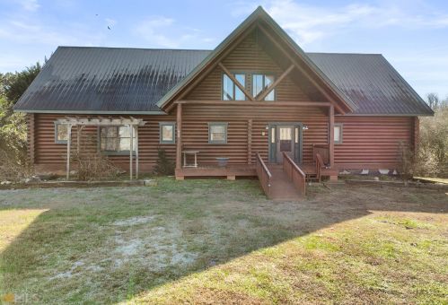 448 Dixie Meadow Ln, Mount Airy, GA 30563-3443
