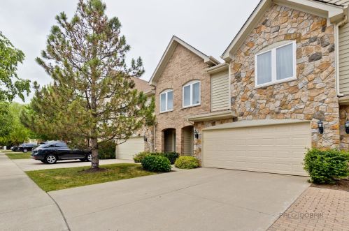 224 Taylor Ct, Buffalo Grove, IL 60089-4604