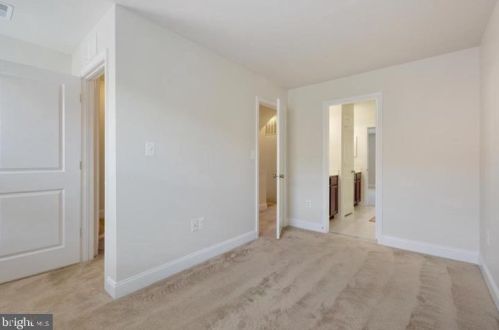 4512 Potomac Highlands Cir, Triangle VA  22172-1791 exterior