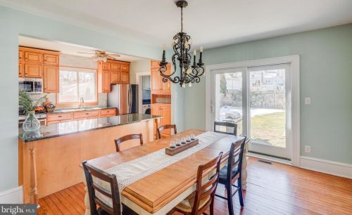 6 Evergreen Ln, Tavistock NJ 08033-1201 exterior