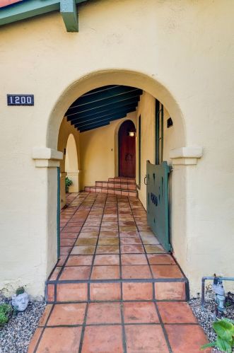 1200 Ethel St, Glendale, CA 91207-1824