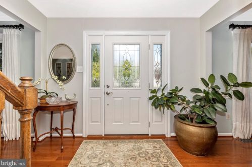 808 Stratford Manor Ter, Silver Spring, MD 20905-5981