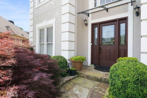 828 Stansbury Dr, Marietta, GA 30066-5486