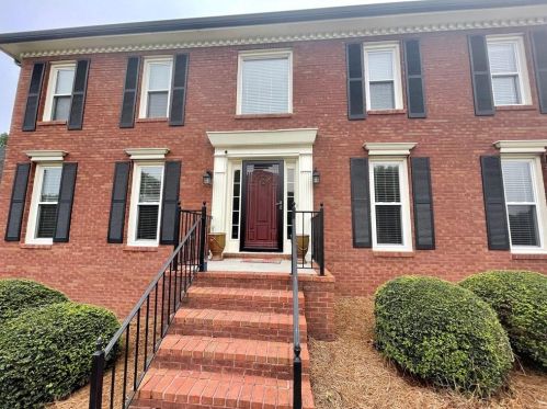 12 Oakwood Hills Dr, Suwanee, GA 30024-1770
