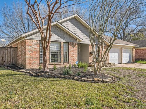 1605 Pecan Hollow St, Pearland, TX 77581-5713