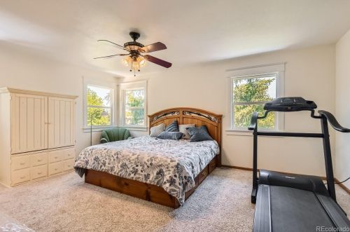 8224 Niagara Ct, Englewood CO 80112-1011 exterior